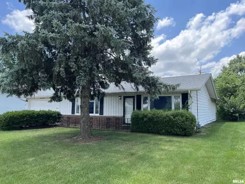 2416 E Sangamon Ave, Springfield, IL 62702 photo 1