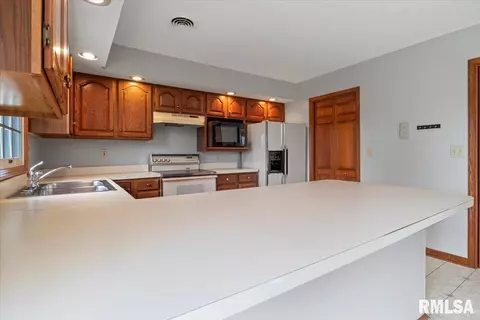 120 Dante Dr, Springfield, IL 62703 photo 10