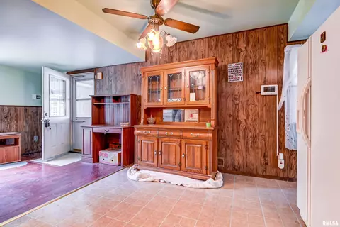 22 Fox Ct, Springfield, IL 62703 photo 8