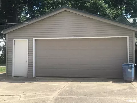 1412 N 3rd St, Springfield, IL 62702 photo 4