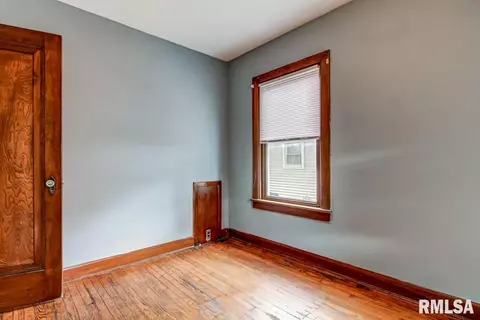 1124 E Stanford Ave, Springfield, IL 62703 photo 15