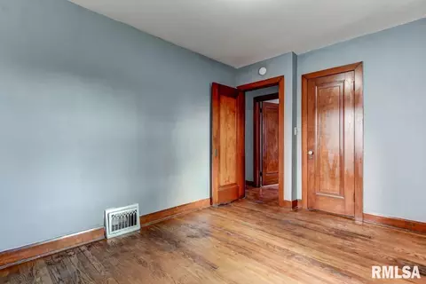 1124 E Stanford Ave, Springfield, IL 62703 photo 18