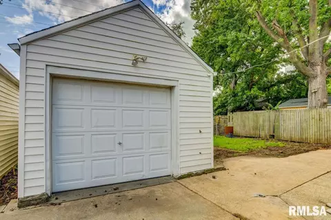 1124 E Stanford Ave, Springfield, IL 62703 photo 29