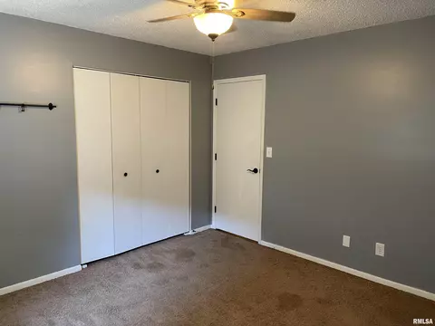 144 N Illinois St, Springfield, IL 62702 photo 11