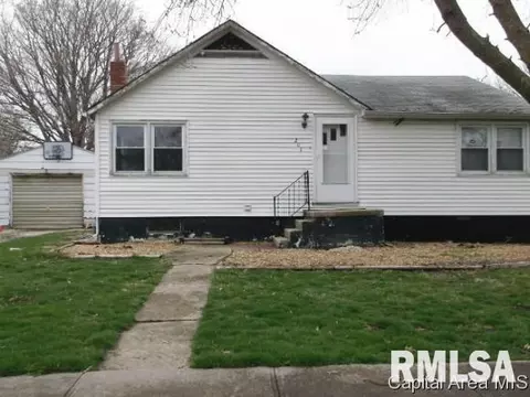 207 W Pne, Oneida, IL 61467 photo 1