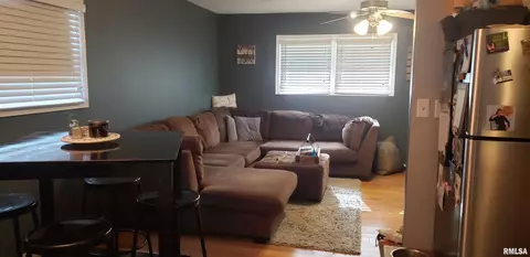 1708 N Schrader Ave, Springfield, IL 62702 photo 2
