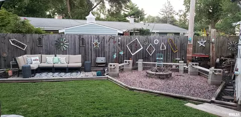 1708 N Schrader Ave, Springfield, IL 62702 photo 13