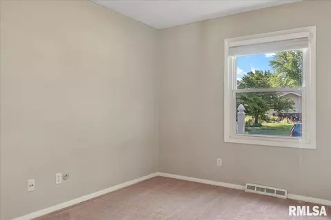 2921 Selkirk Rd, Springfield, IL 62702 photo 20