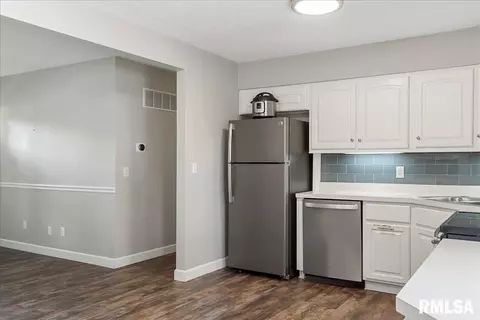 2921 Selkirk Rd, Springfield, IL 62702 photo 12