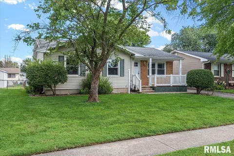 2921 Selkirk Rd, Springfield, IL 62702 photo 2