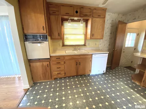 58 Radcliff Rd, Springfield, IL 62703 photo 8