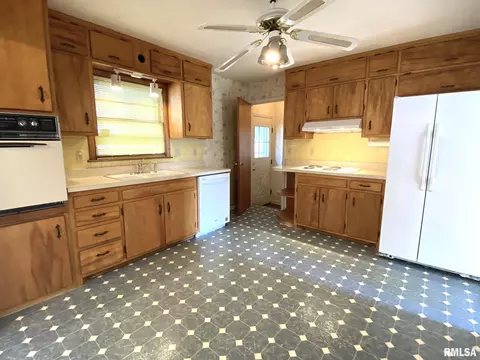 58 Radcliff Rd, Springfield, IL 62703 photo 4