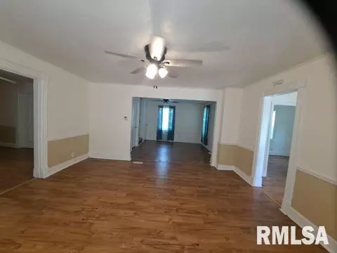 1053 N Patton Ave, Springfield, IL 62702 photo 4