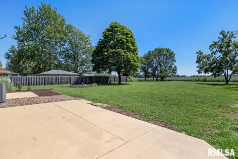2736 Vigal Rd, Springfield, IL 62712 photo 32