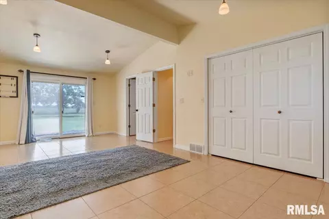 2736 Vigal Rd, Springfield, IL 62712 photo 17
