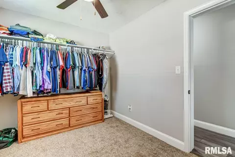 2128 E Keys Ave, Springfield, IL 62702 photo 16