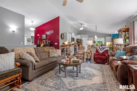 1701 Providence Ln, Springfield, IL 62711 photo 7