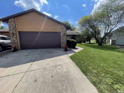 1914 Bayview Ct, Springfield, IL 62704 photo 2