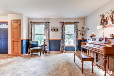 8044 Wilson Ter, Springfield, IL 62707 photo 9