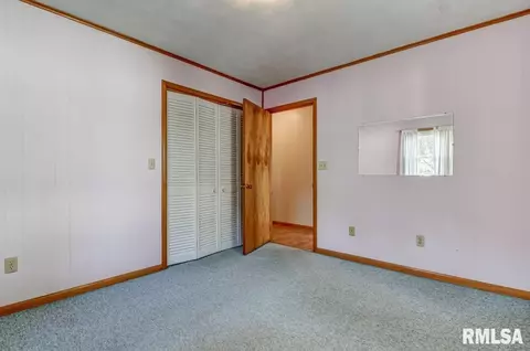 125 S Main St, Loami, IL 62661 photo 32