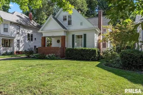 1508 Holmes Ave, Springfield, IL 62704 photo 2
