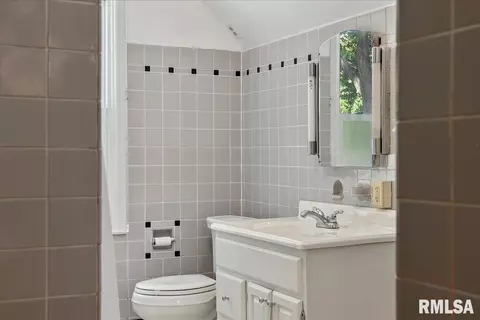 1508 Holmes Ave, Springfield, IL 62704 photo 30