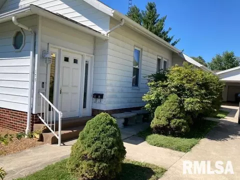175 Tanner St, Waverly, IL 62692 photo 3