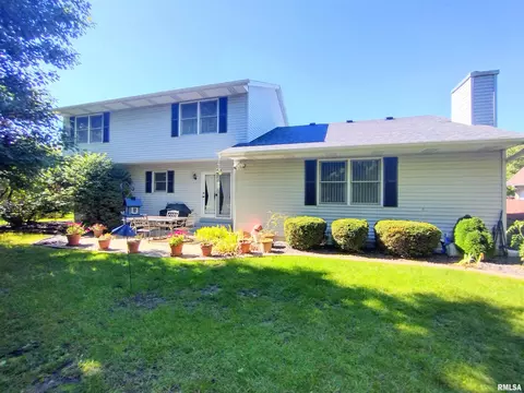 3104 Widbey Ct, Springfield, IL 62704 photo 2