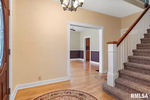2056 S 5th St, Springfield, IL 62703 photo 10