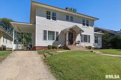 2056 S 5th St, Springfield, IL 62703 photo 1