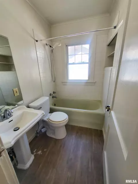 2517 S 6th St, Springfield, IL 62703 photo 6