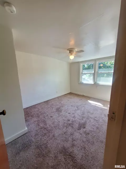 2517 S 6th St, Springfield, IL 62703 photo 10