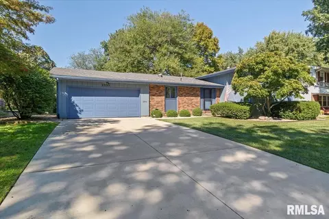 2333 Noble Ave, Springfield, IL 62704 photo 2