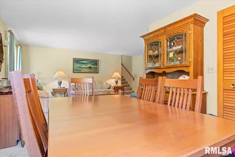2333 Noble Ave, Springfield, IL 62704 photo 9