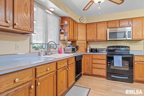 2333 Noble Ave, Springfield, IL 62704 photo 15