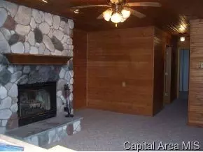 4 North Dr, Franklin, IL 62638 photo 2