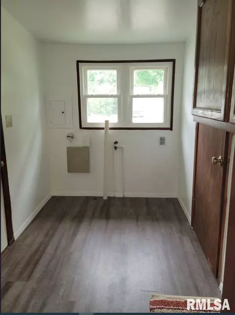1035 N Franklin Ave, Springfield, IL 62702 photo 10