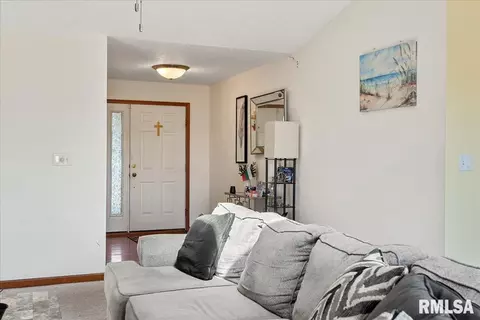 6525 Christine Ct, Springfield, IL 62712 photo 9