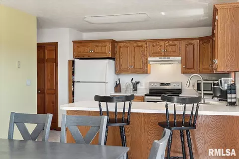 6525 Christine Ct, Springfield, IL 62712 photo 13