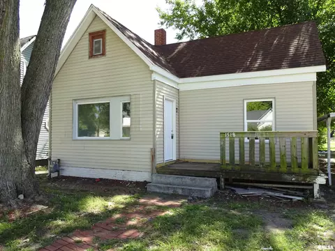 1518 Edwards St, Springfield, IL 62703 photo 1