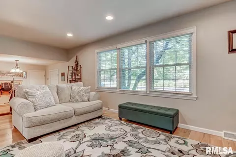 2184 Greenbriar Rd, Springfield, IL 62704 photo 10
