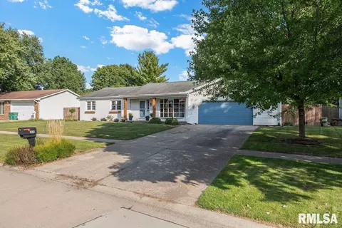 2436 Lindbergh Blvd, Springfield, IL 62704 photo 3