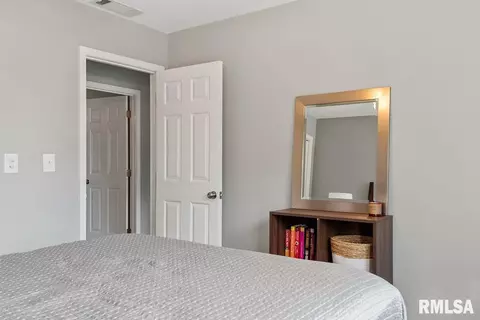 2436 Lindbergh Blvd, Springfield, IL 62704 photo 30