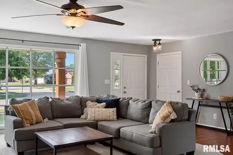 2436 Lindbergh Blvd, Springfield, IL 62704 photo 10
