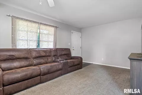 3329 Normandy Rd, Springfield, IL 62703 photo 4