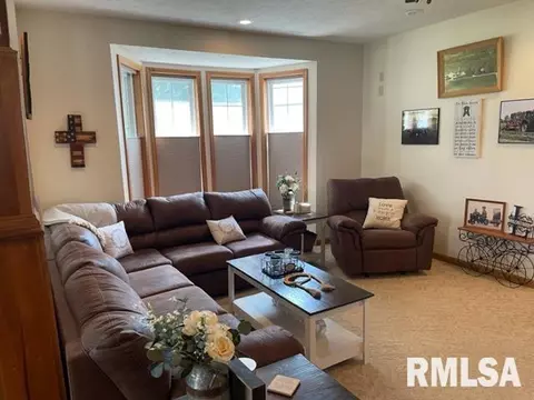 467 State St, Rockbridge, IL 62081 photo 3