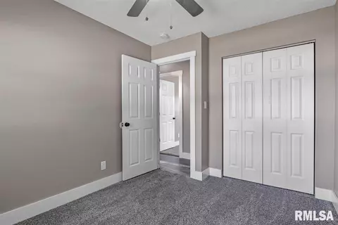 3008 Griffiths Ave, Springfield, IL 62702 photo 23