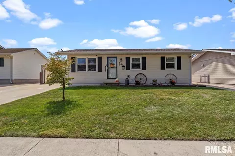 3008 Griffiths Ave, Springfield, IL 62702 photo 2