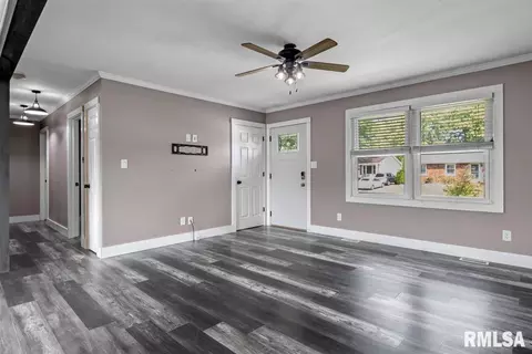 3008 Griffiths Ave, Springfield, IL 62702 photo 7