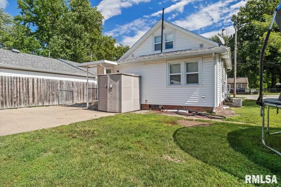  2827 S 16th St, Springfield, IL 62703 photo 27